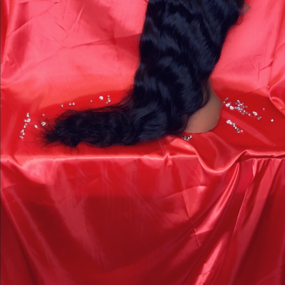 Hair - Picture 2 of 3